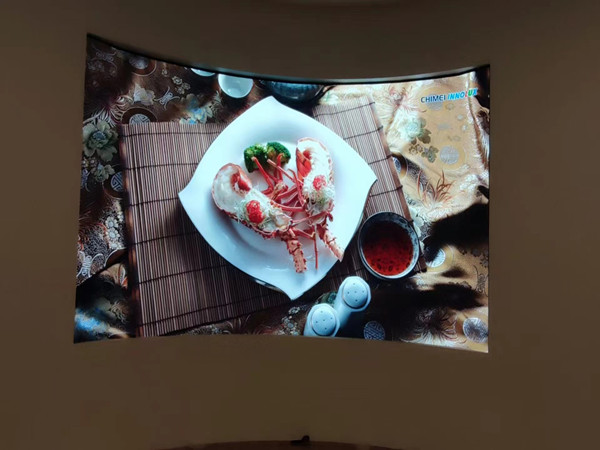 容城室内P2.5弧形LED屏