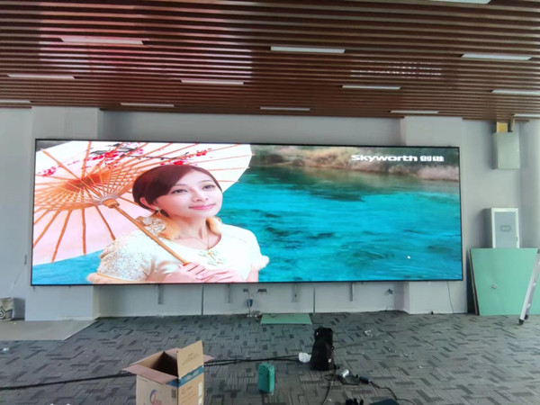 容城P1.53led小间距屏安装案例